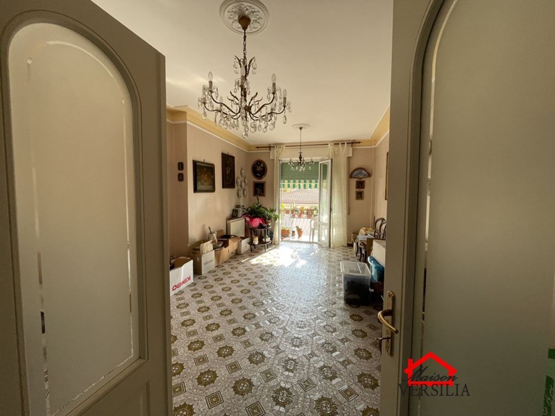 Appartamento in Vendita a Carrara, 240'000€, 120 m²