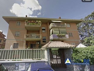 Appartamento in Vendita a Roma, 208'500€, 130 m²
