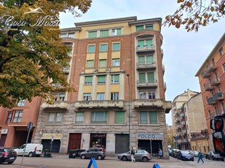 Trilocale in Affitto a Torino, 900€, 70 m²