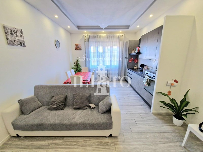 Appartamento in Vendita a Signa, 250'000€, 4 m²