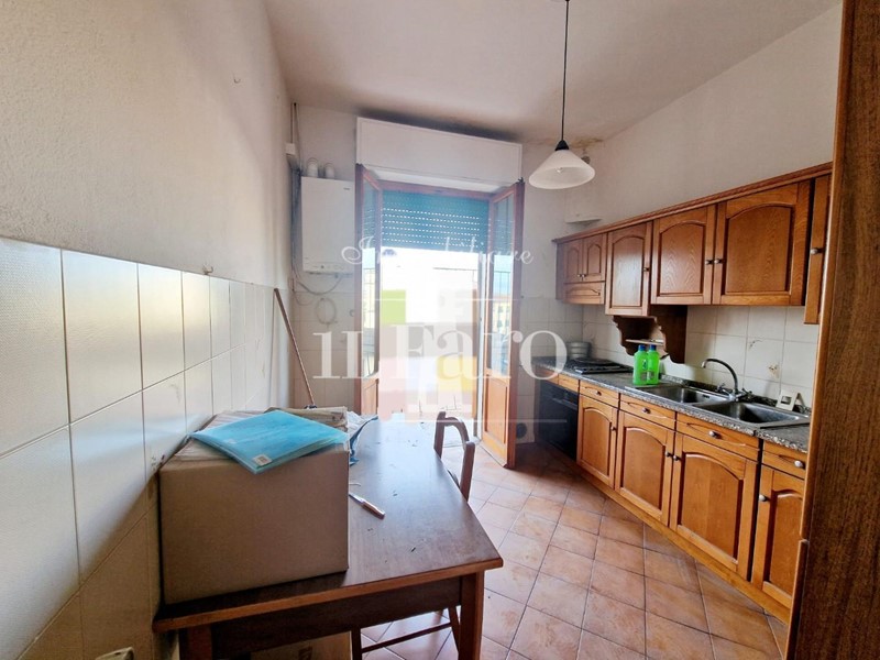 Trilocale in Vendita a Signa, 169'000€, 66 m²