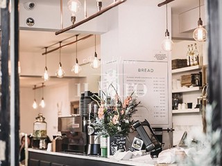 Attività commerciale in Vendita a Campi Bisenzio, zona San Piero a Ponti, 55'000€, 110 m²