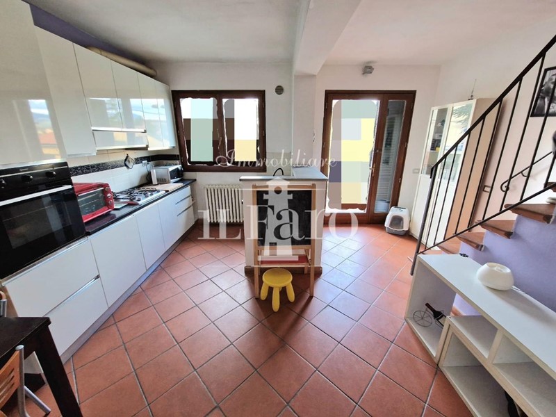 Trilocale in Vendita a Signa, 210'000€, 65 m²