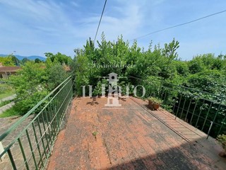 Casa Indipendente in Vendita a Campi Bisenzio, zona Sant'Angelo a Lecore, 339'000€, 205 m²