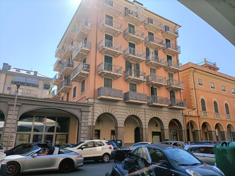 Appartamento in Vendita a Chiavari, 495'000€, 120 m²