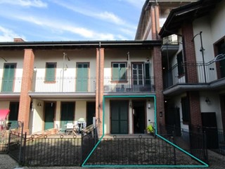 Trilocale in Vendita a Mesero, 54'750€, 58 m², con Box