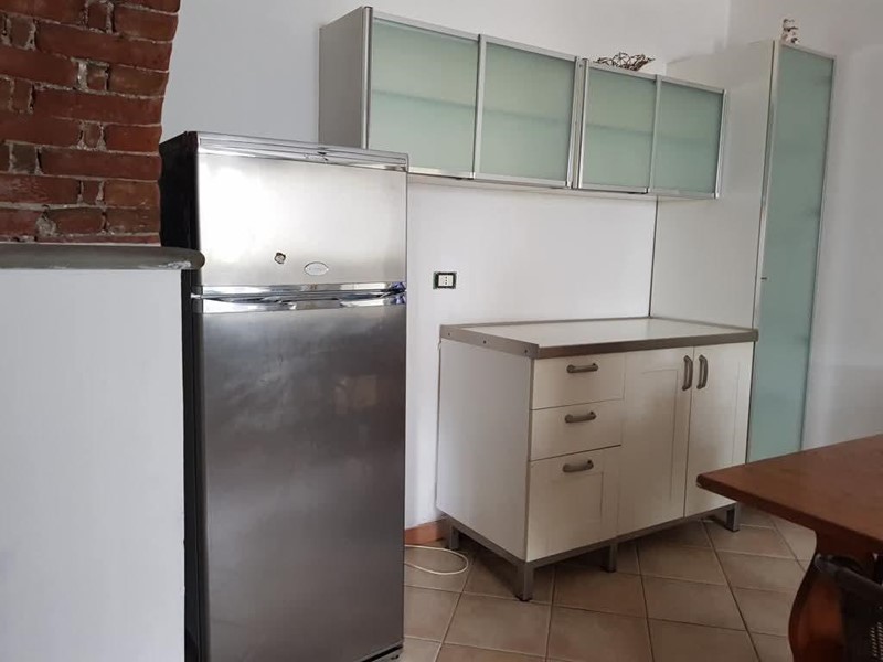 Appartamento in Affitto a Santo Stefano di Magra, zona Ponzano Magra, 1'300€, 150 m², arredato
