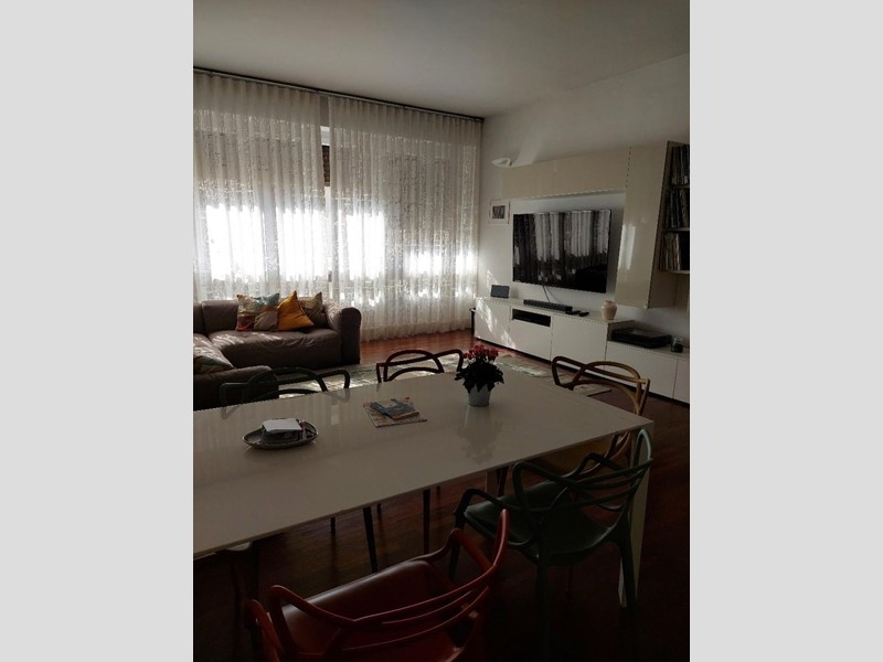 Appartamento in Vendita a Firenze, 630'000€, 100 m²