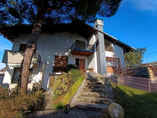 Appartamento in Vendita a Robecchetto con Induno, 340'500€, 1192 m², con Box