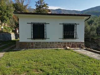 Casa Indipendente in Vendita a Calci, 335'000€, 80 m²