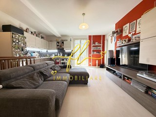 Quadrilocale in Vendita a Montescudaio, 196'000€, 100 m², con Box