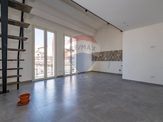 Trilocale in Affitto a Palermo, 650€, 52 m²