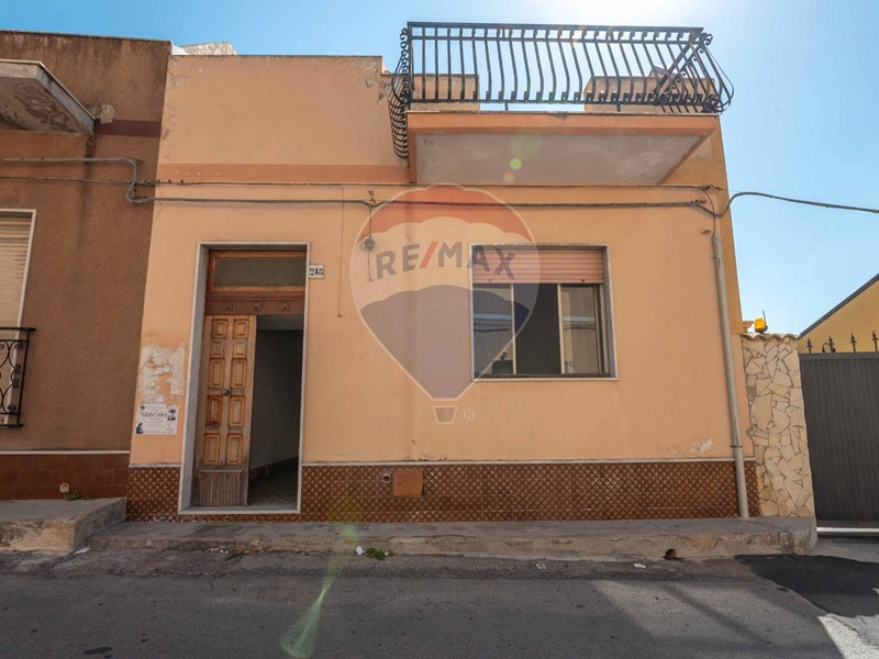 Casa Indipendente in Vendita a Noto, 149'000€, 150 m²