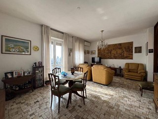 Quadrilocale in Vendita a Milano, 600'000€, 130 m²