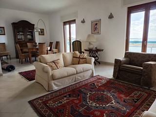 Appartamento in Affitto a Taranto, 780&euro;, 116 m²