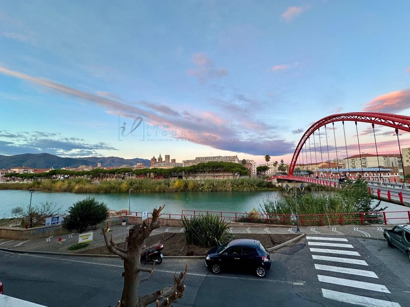 Bilocale in Vendita a Albenga, 160'000€, 40 m²