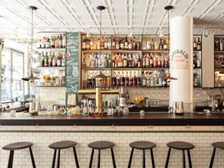 Attività commerciale in Vendita a Magenta, 139'500€, 180 m²