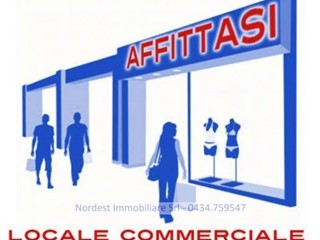 Negozio in Affitto a Vazzola, 450€, 80 m²