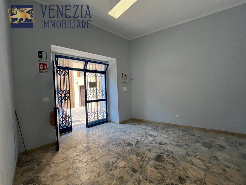 Ufficio in Vendita a Sciacca, 57'000€, 40 m²