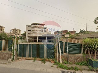 Appartamento in Vendita a Melito di Napoli, 1'650'000€, 3000 m²