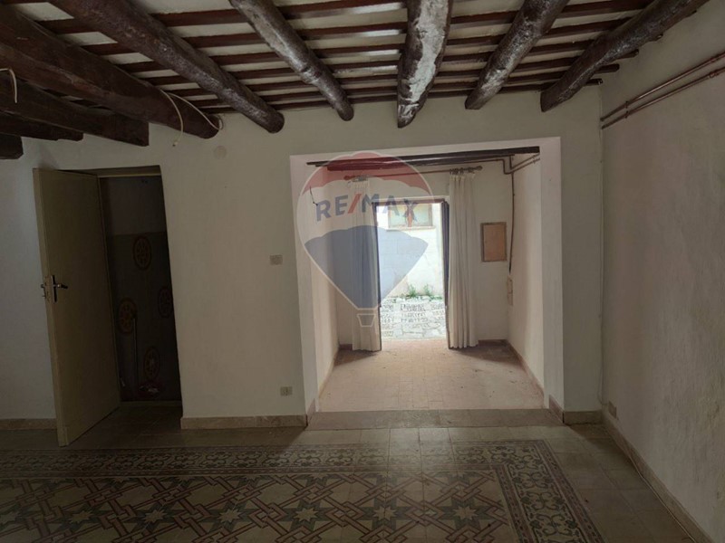 Casa Indipendente in Vendita a Erice, 45'000&euro;, 71 m²