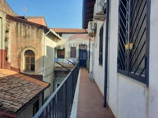 Bilocale in Vendita a Catania, 25'000&euro;, 47 m²