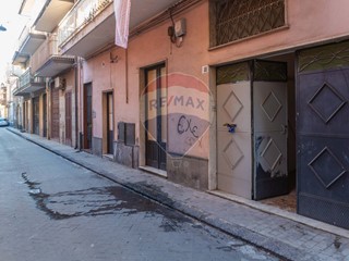 Appartamento in Affitto a Paternò, 600€, 130 m²