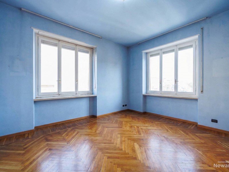Appartamento in Vendita a Torino, 650'000&euro;, 189 m²