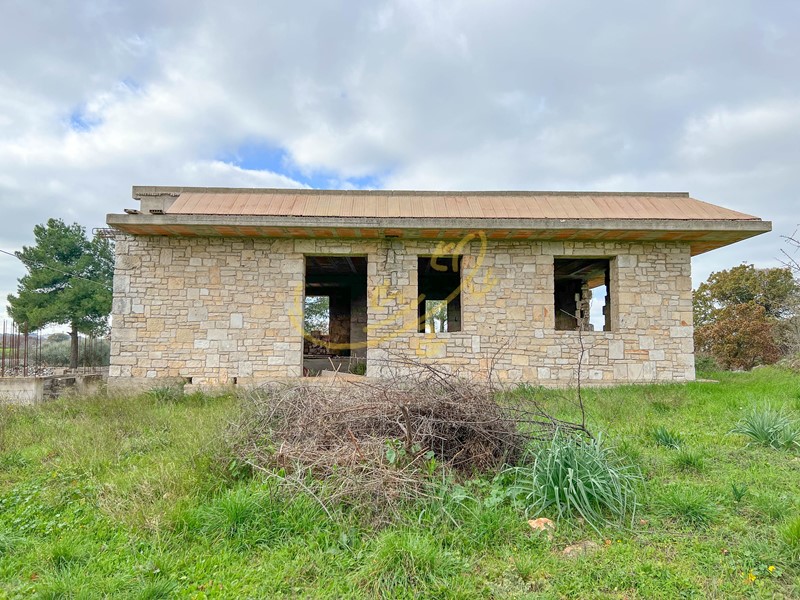 Rustico in Vendita a Noci, 110'000€, 100 m²