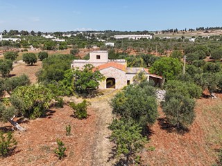 Rustico in Vendita a Polignano a Mare, 650'000€, 336 m²