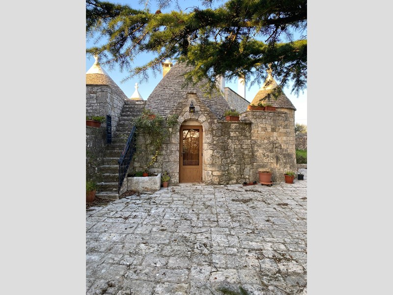 Cascina in Vendita a Locorotondo, 425'000€, 340 m², con Box