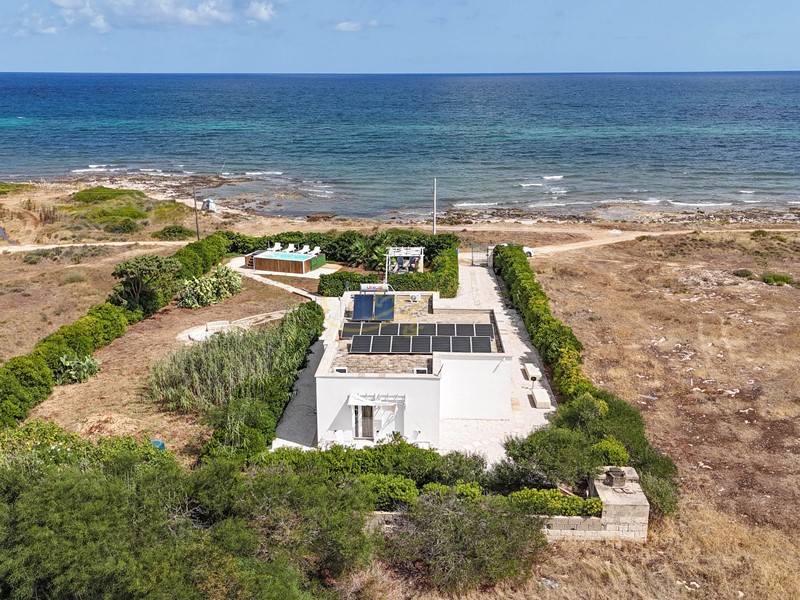 Villa in Vendita a Carovigno, 550'000€, 100 m², con Box