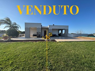 Villa in Vendita a Polignano a Mare, 490'000&euro;, 200 m²