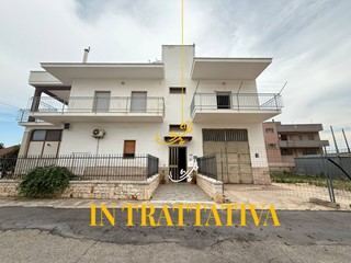 Appartamento in Vendita a Castellana Grotte, 170'000€, 150 m²