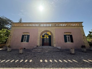 Villa in Vendita a Fasano, 750'000€, 265 m²