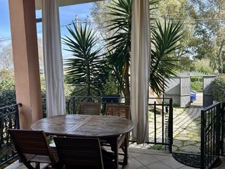 Villa in Vendita a Fiumicino, 375'000€, 120 m²