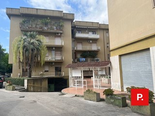 Quadrilocale in Affitto a Caserta, 700€, 115 m²