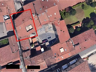 Trilocale in Vendita a Brescia, 60'000€, 67 m²