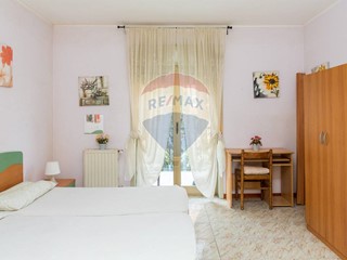 Appartamento in Vendita a Catania, 175'000&euro;, 136 m²