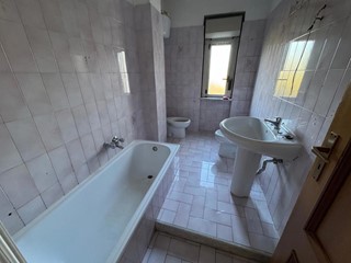 Quadrilocale in Vendita a Piedimonte Matese, 110'000€, 130 m²