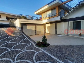 Quadrilocale in Vendita a Veroli, 150'000€, 120 m²