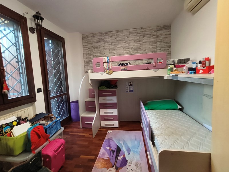 Casa Indipendente in Vendita a Sasso Marconi, 280'000€, 110 m²