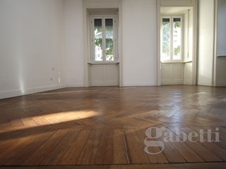 Ufficio in Vendita a Busto Arsizio, 125'000€, 110 m²