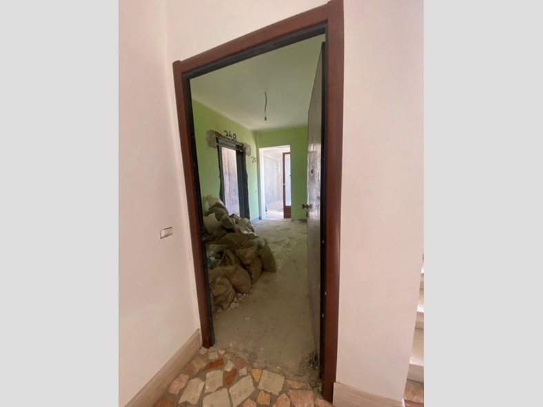 Quadrilocale in Vendita a Roma, 179'000&euro;, 120 m²