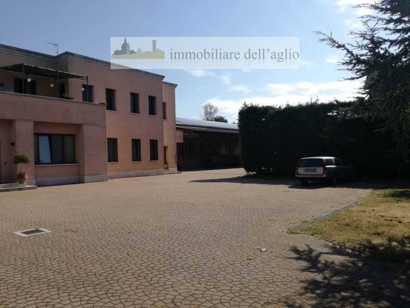 Capannone in Vendita a Carpenedolo, 3'100'000€, 5000 m²