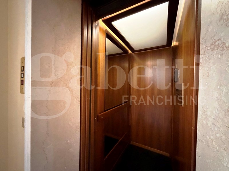 Trilocale in Vendita a Brescia, 379'000&euro;, 115 m²