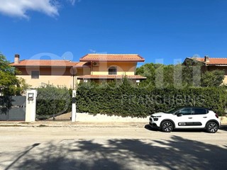 Villa in Vendita a Avola, 230'000€, 151 m²