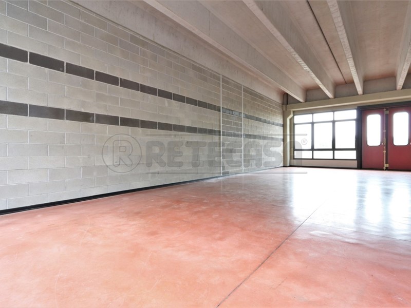 Laboratorio in Affitto a Camisano Vicentino, 590€, 133 m²