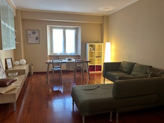 Quadrilocale in Affitto a Ancona, zona CENTRO STORICO, 670€, 80 m², arredato