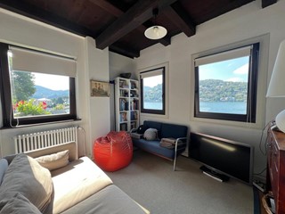 Casa Indipendente in Affitto a Como, 2'600€, 92 m², arredato